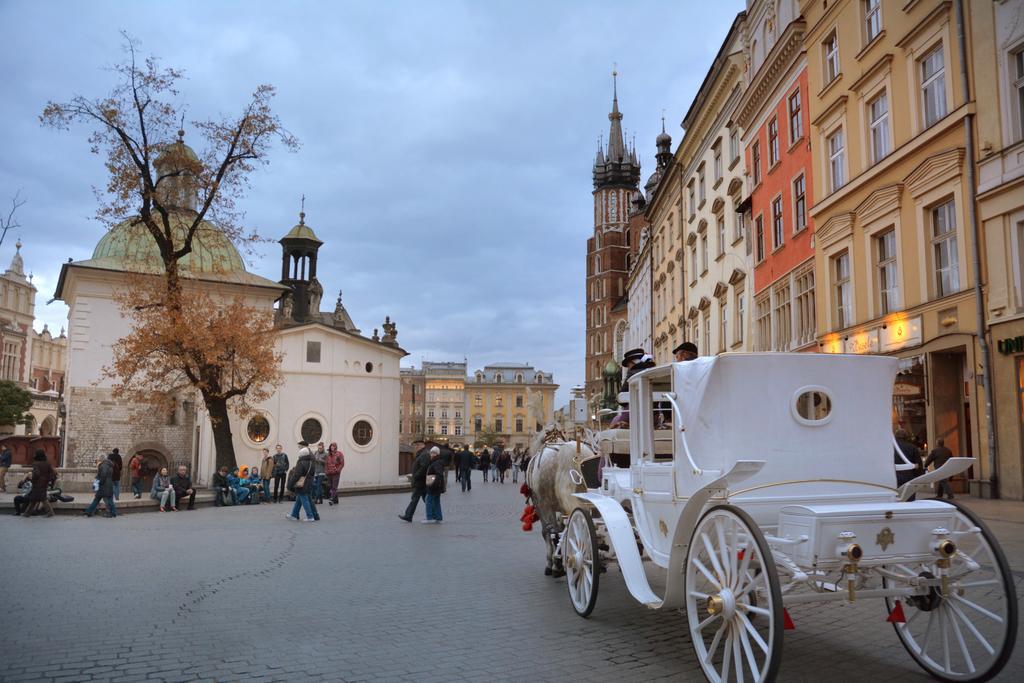 Toop - Near Market Square Apartament