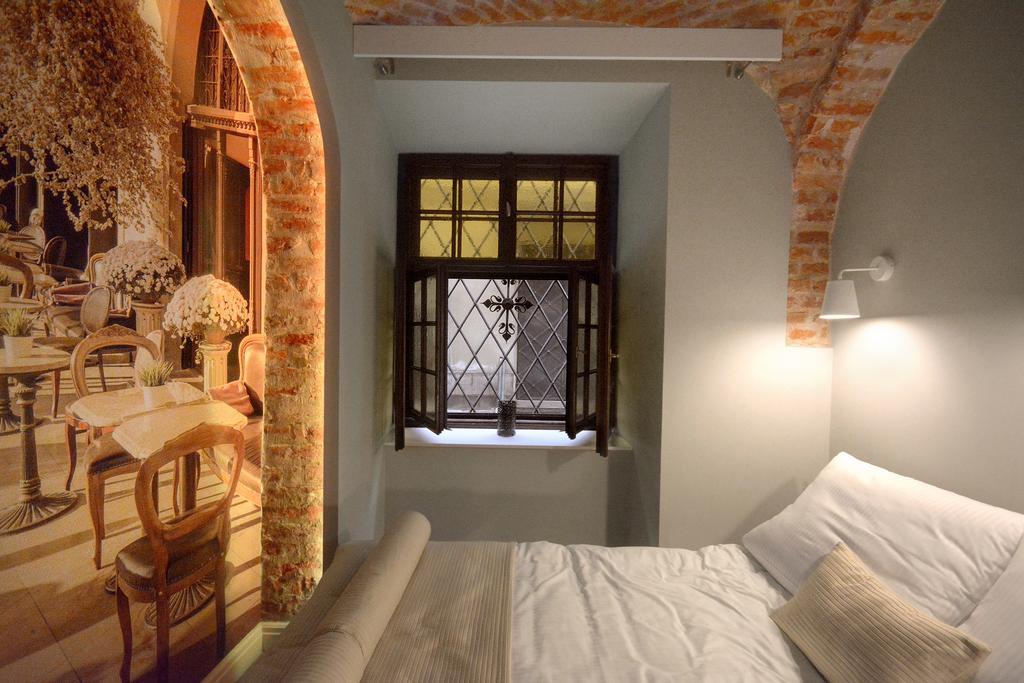 Toop - Near Market Square Apartament